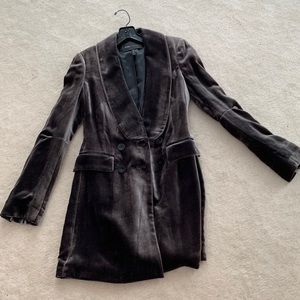 Stunning velvet long double breasted blazer.